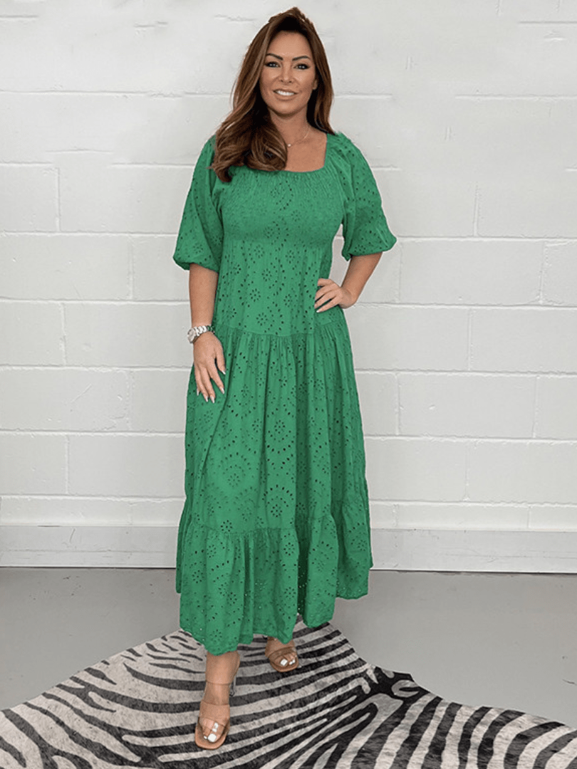 ELINA™ | Entspanntes besticktes Kleid