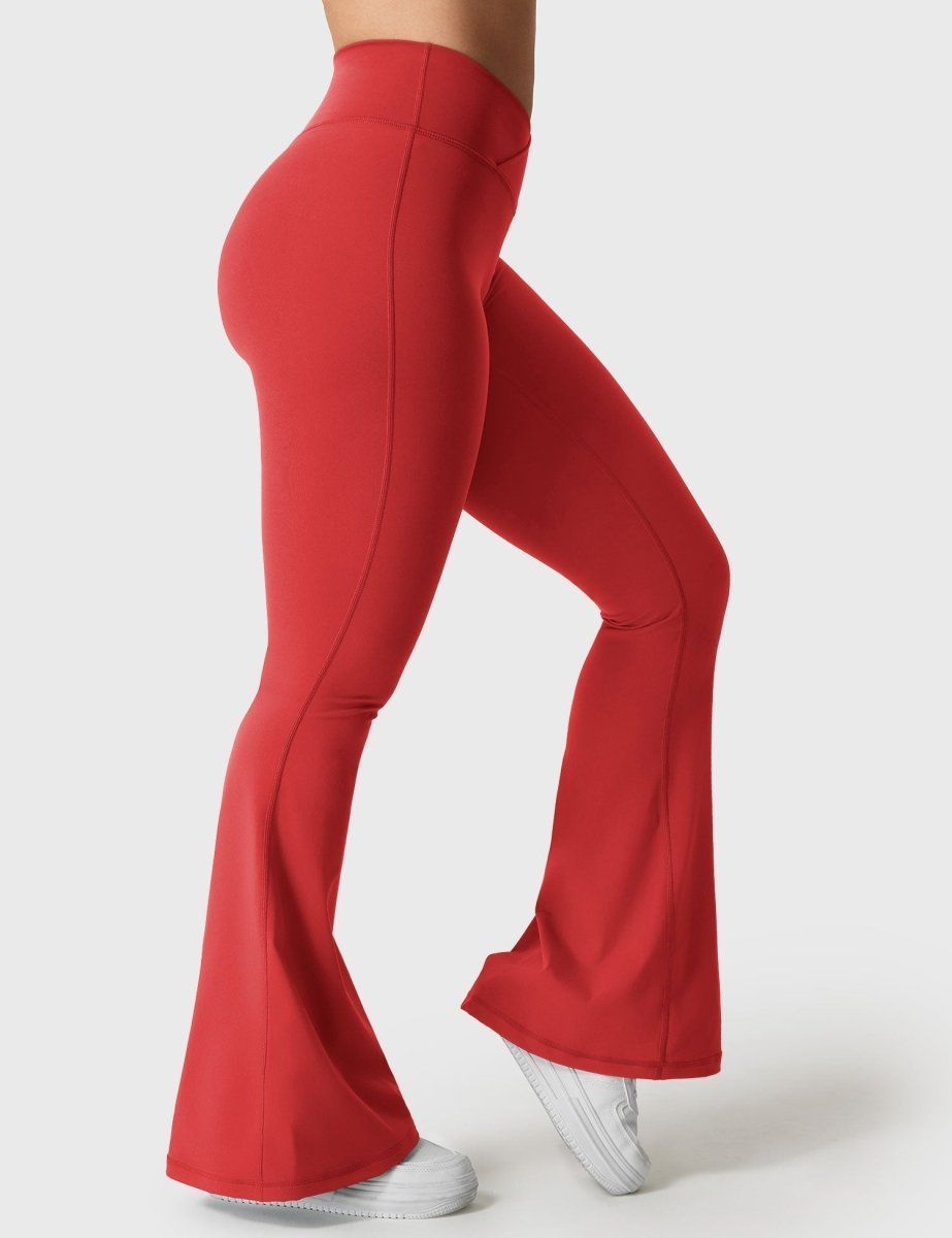 KOURTNEY™ | Flared leggings with V-waist