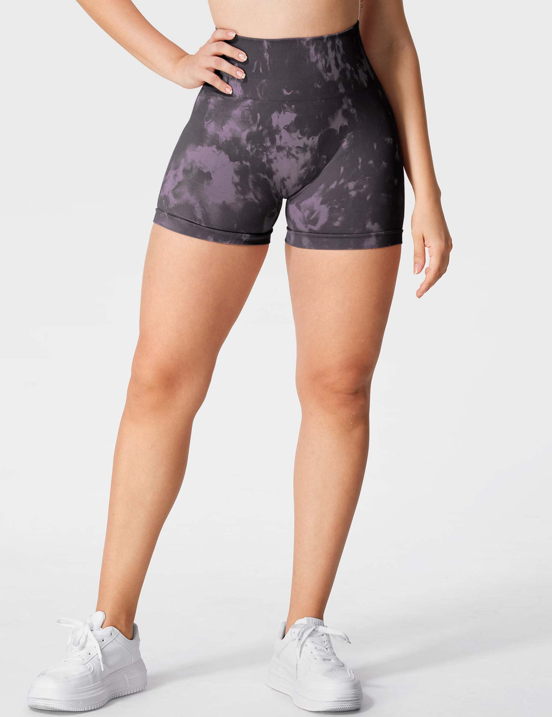 VICTORIA™ | Seamlessly printed Jada leggings/shorts