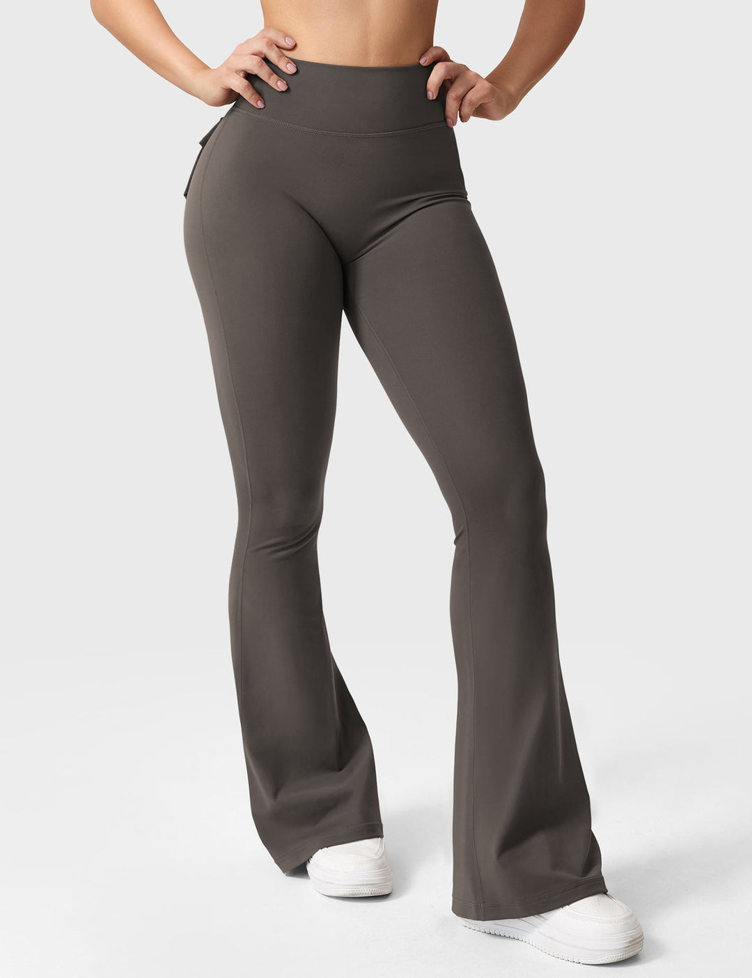 DAAN™ | Flared leggings with pockets