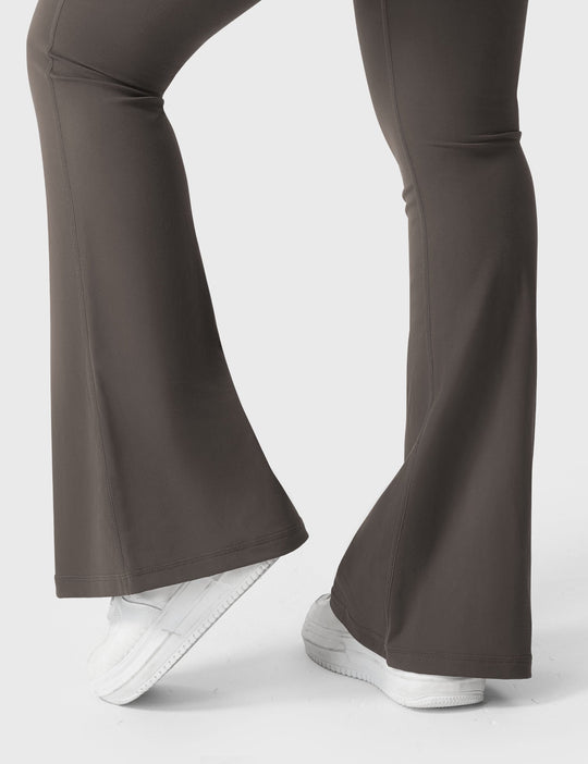 DAAN™ | Flared leggings with pockets